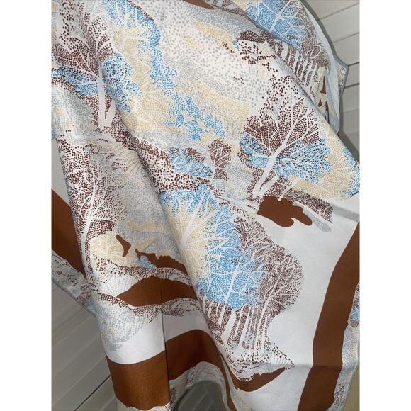 Vintage 1960s/1970s Sally Gee Scarf Hand Rolled Japan 26 Inch Square - Picture 2 of 7